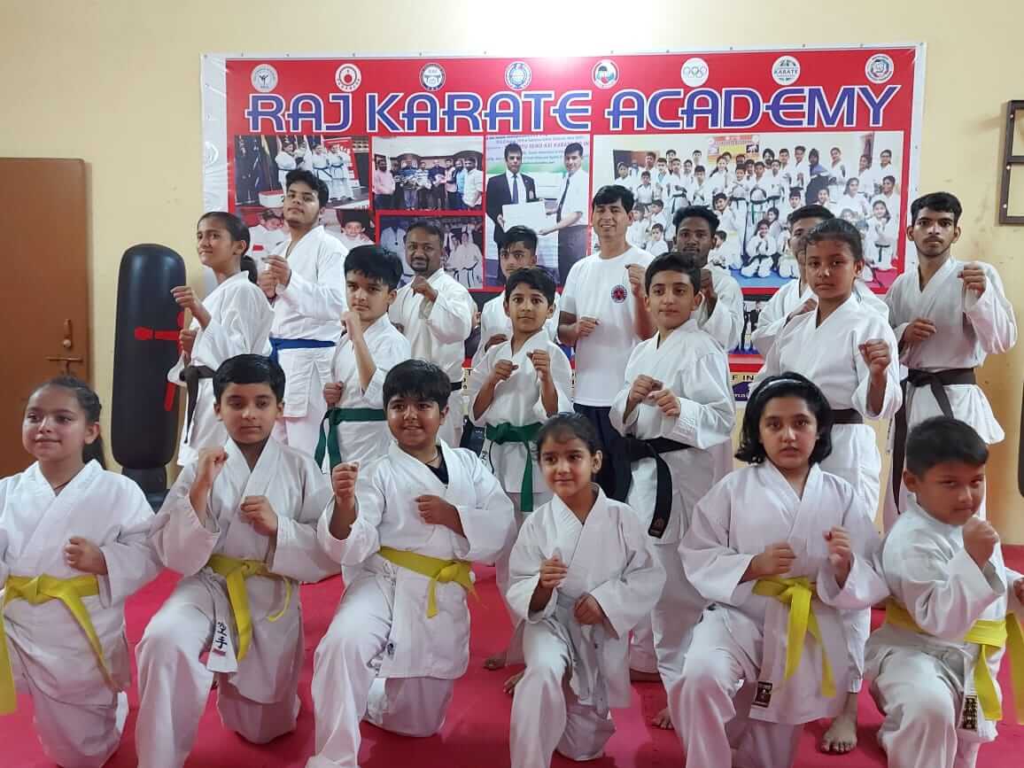 karate-training-raj-karate-academy